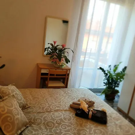 Hotel Romantica 3*