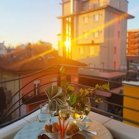 Ξενοδοχείο Romantica 3*