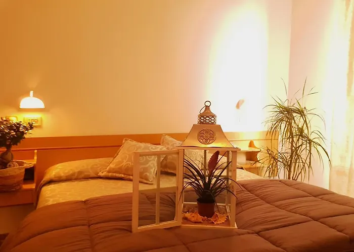 Hotel Romantica 3*